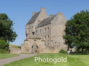 Lallybroch , Midhope Castle , Outlander tours